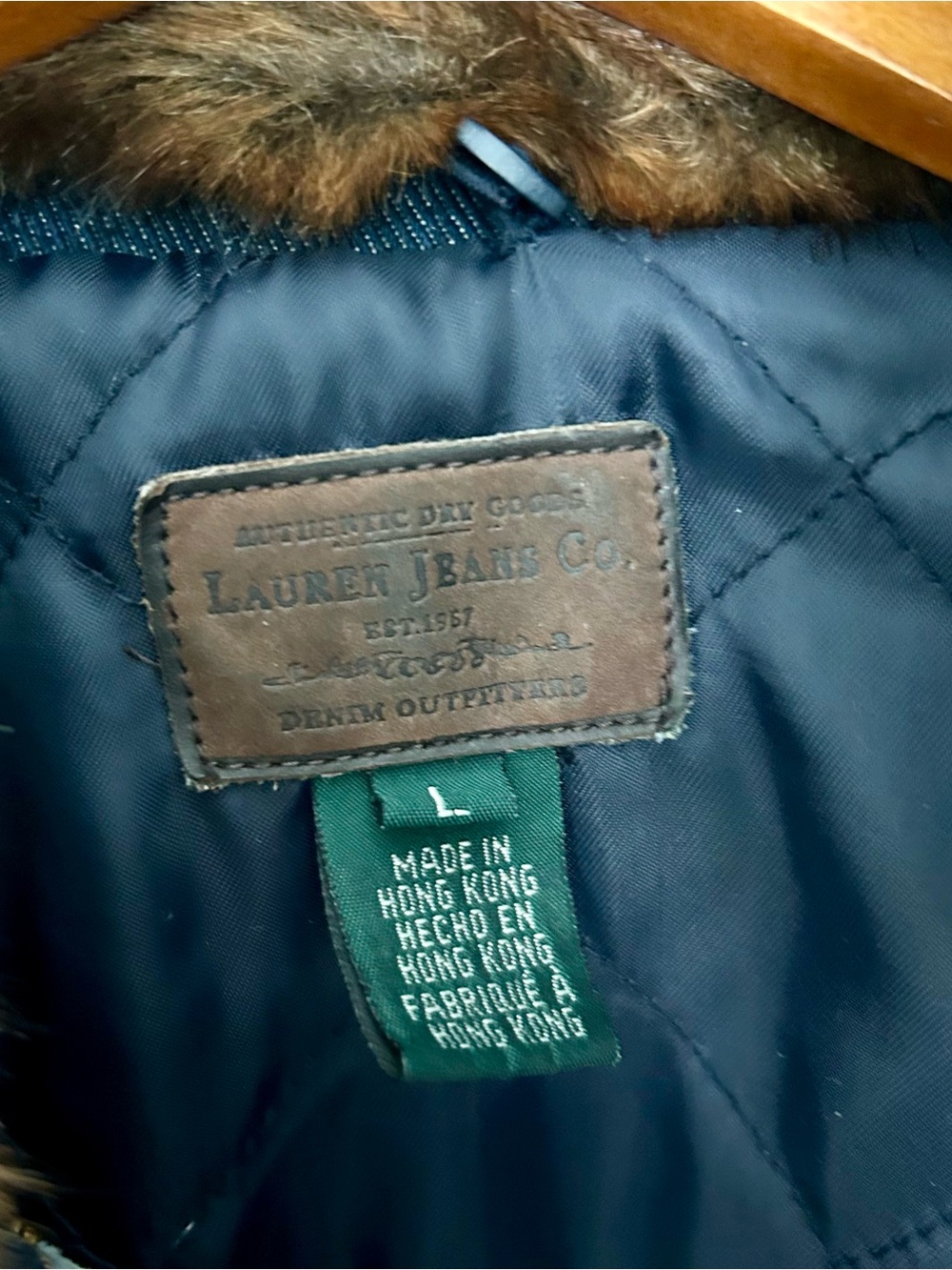 NWT Ralph Lauren Dark Wash Trucker Jean Jacket w Removable Faux Fur Collar, L - Picture 3 of 9